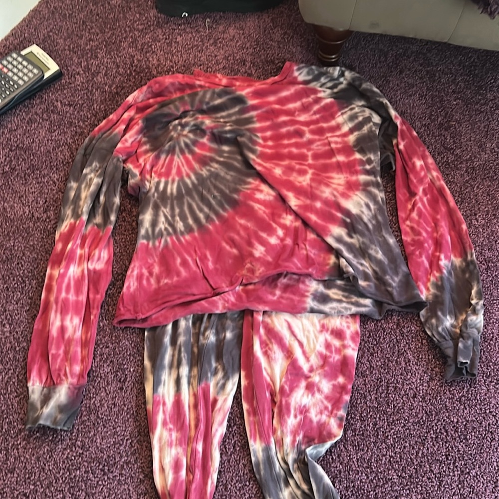 Adorable matching tie dye set